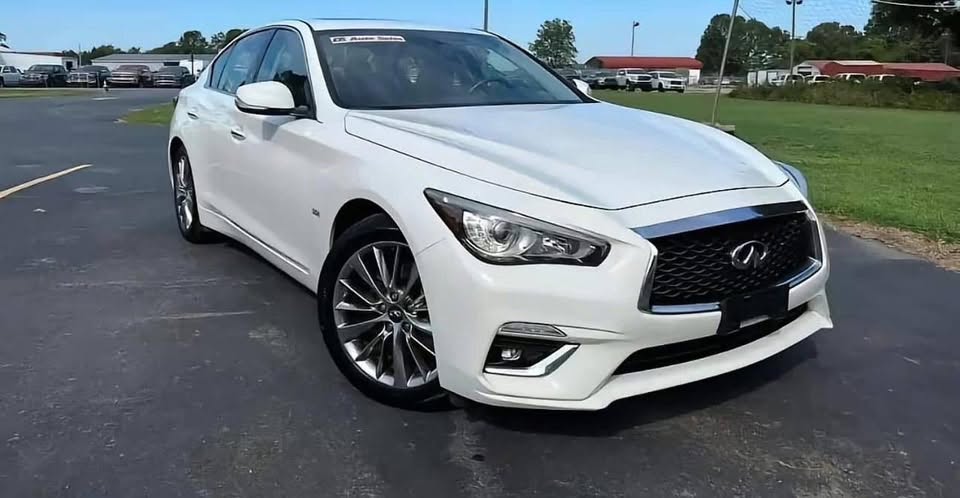 Infiniti Q50